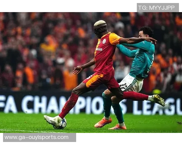 兵败如山倒!利物浦0-3出局:国内赛场羞耻5连败 斯洛特张狂拍手 兵败如山倒!利物浦0-3出局:国内赛场羞耻5连败 斯洛特张狂拍手